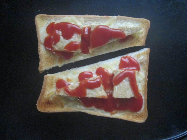 レシピ「ピザ風トーストにテンペ」